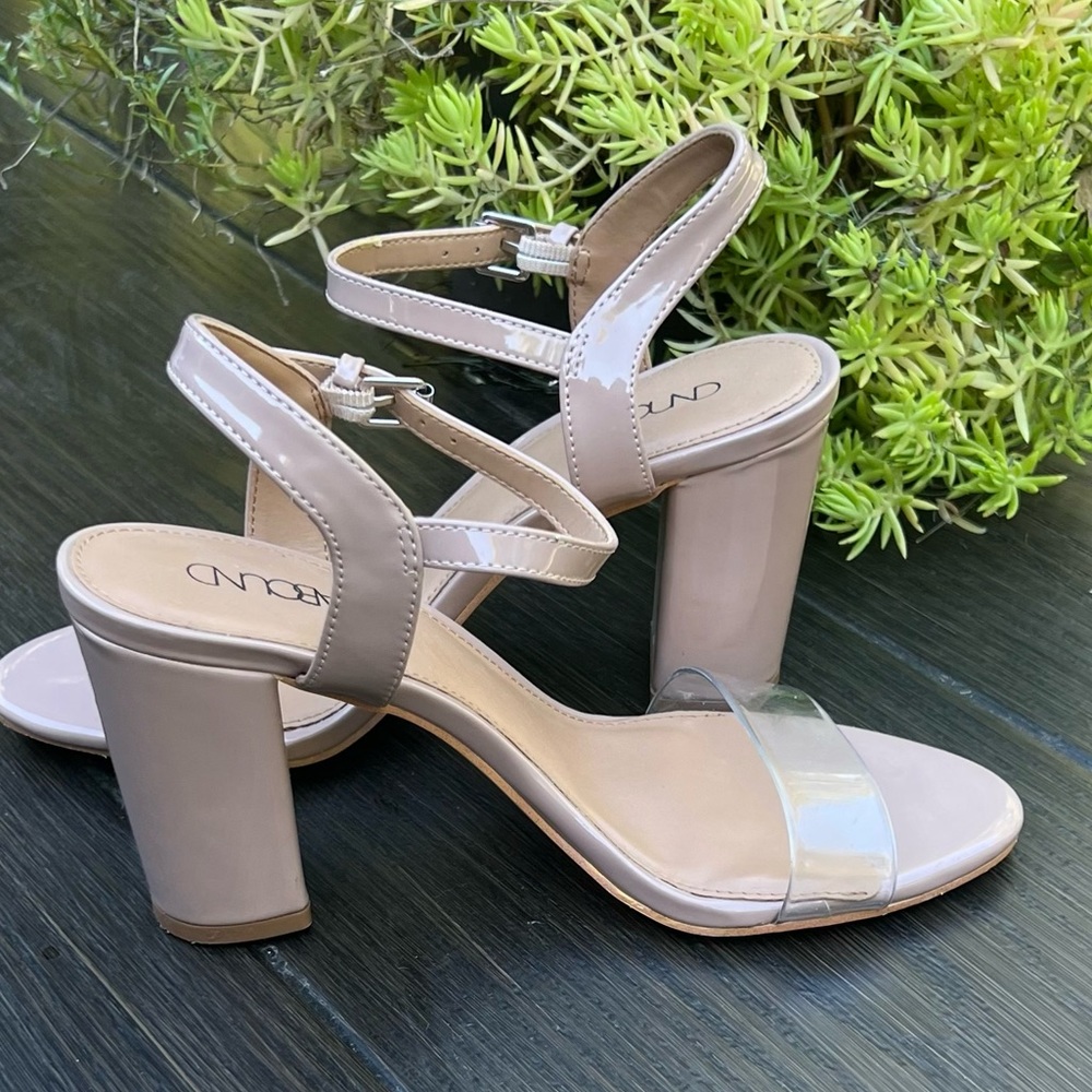 Abound alluring nude heels
